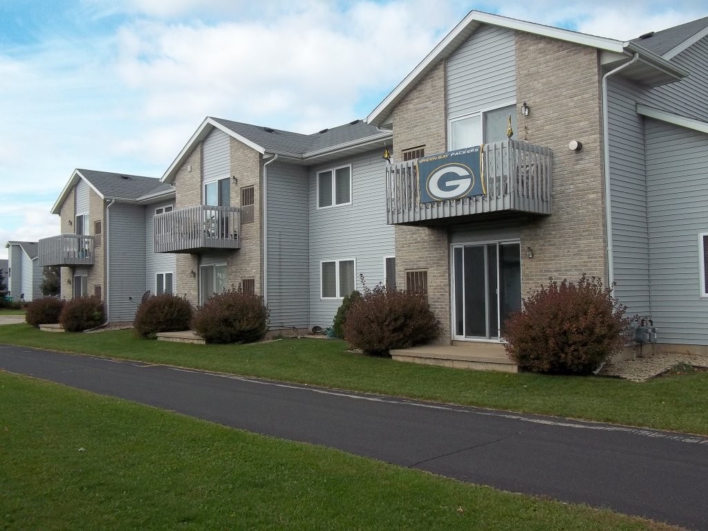 520-558 Athletic Way - Photo 5 of 9