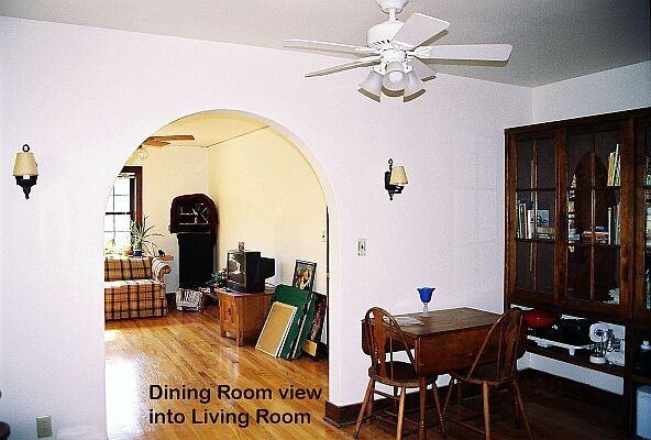 2104 University Ave - Photo 4 of 50