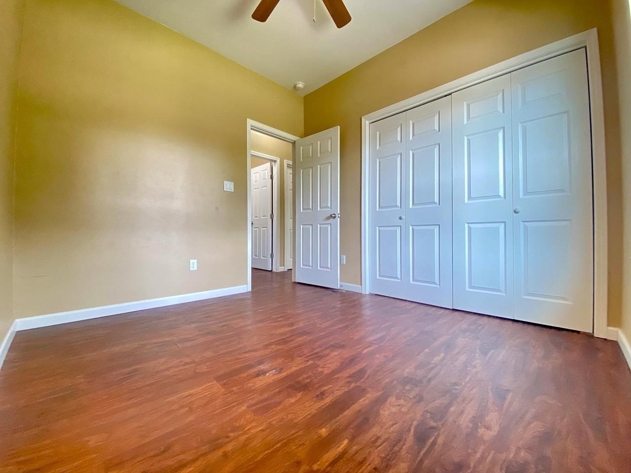 153 Ivy Ave #NA - Photo 2 of 10