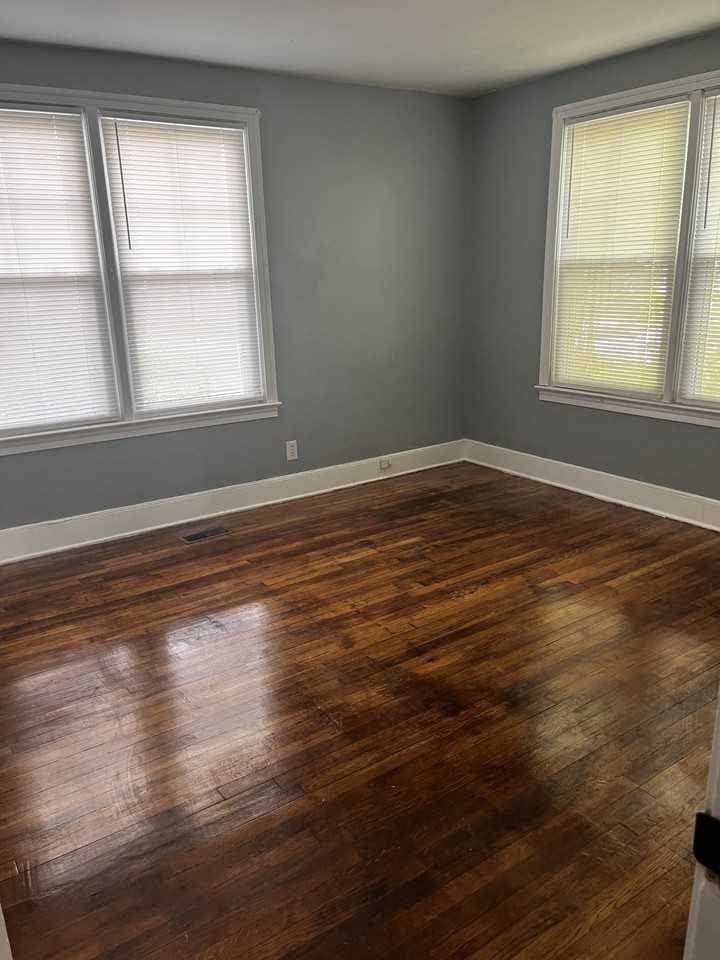 2928 English Ave #NA - Photo 6 of 7