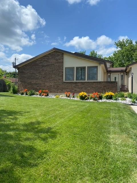 2586 Willowspring Ct #NA - Photo 2 of 36