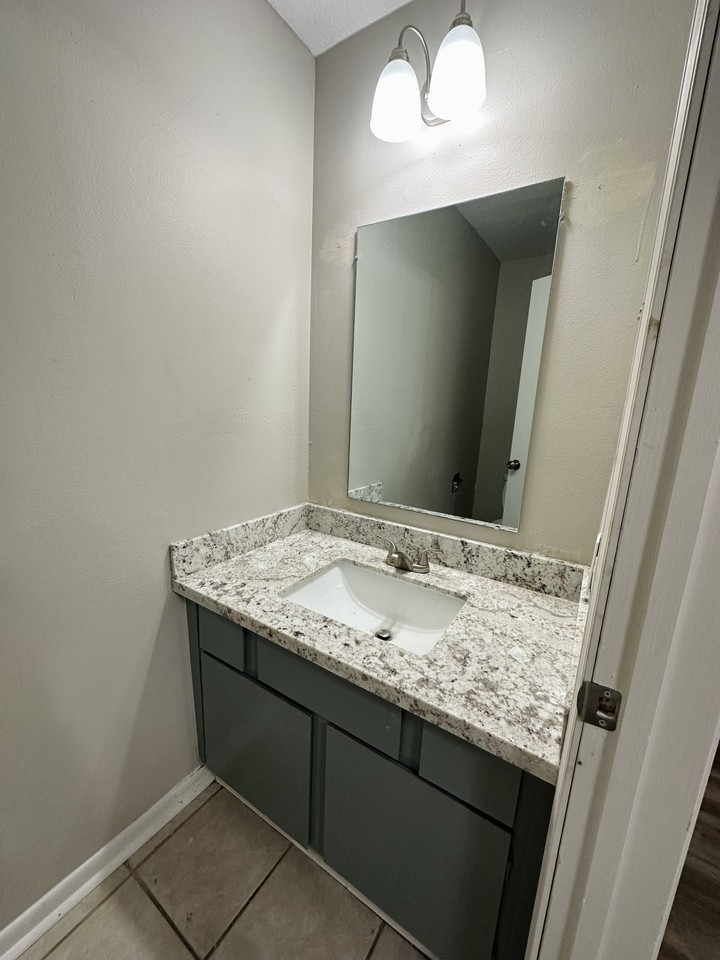 100 Cougar Rdg #2 - Photo 6 of 10
