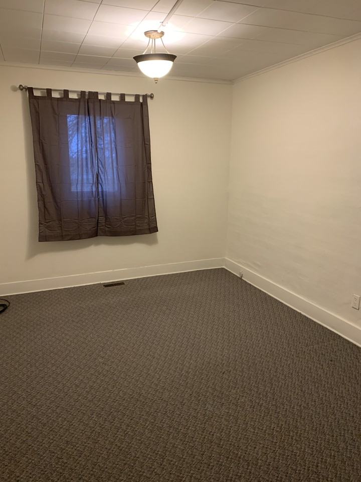 4436 E Washington Rd #NA - Photo 3 of 8