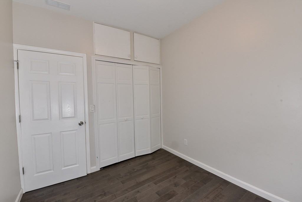 333 Centre St #F - Photo 3 of 12