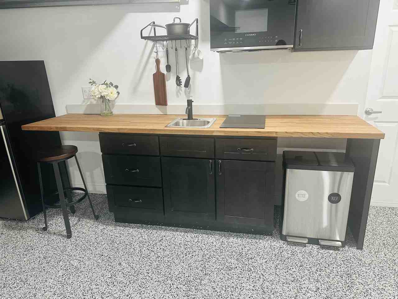 835 S Dallas Ave - Photo 2 of 9