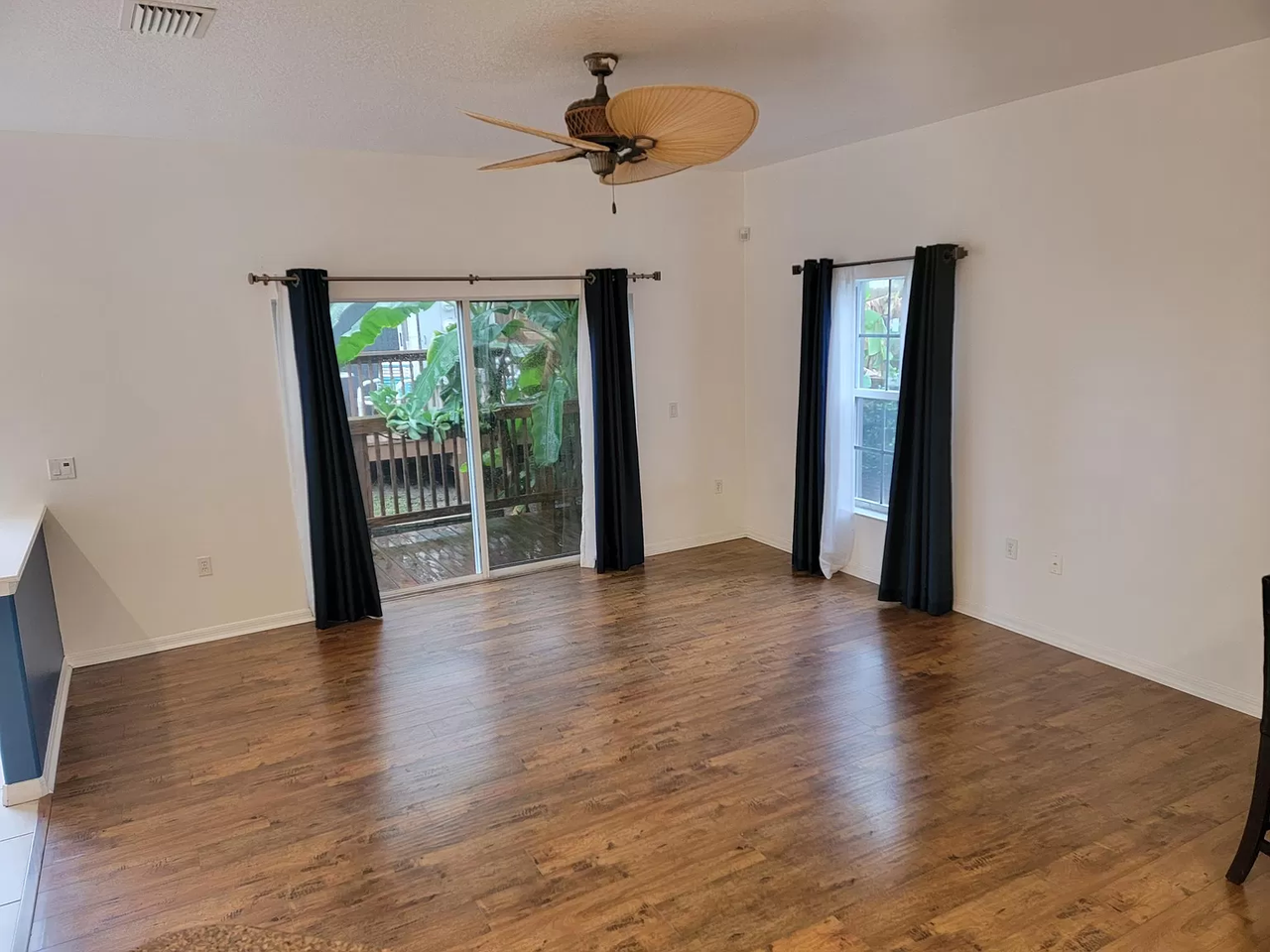 115 Majestic Bay Ave #115 - Photo 3 of 33