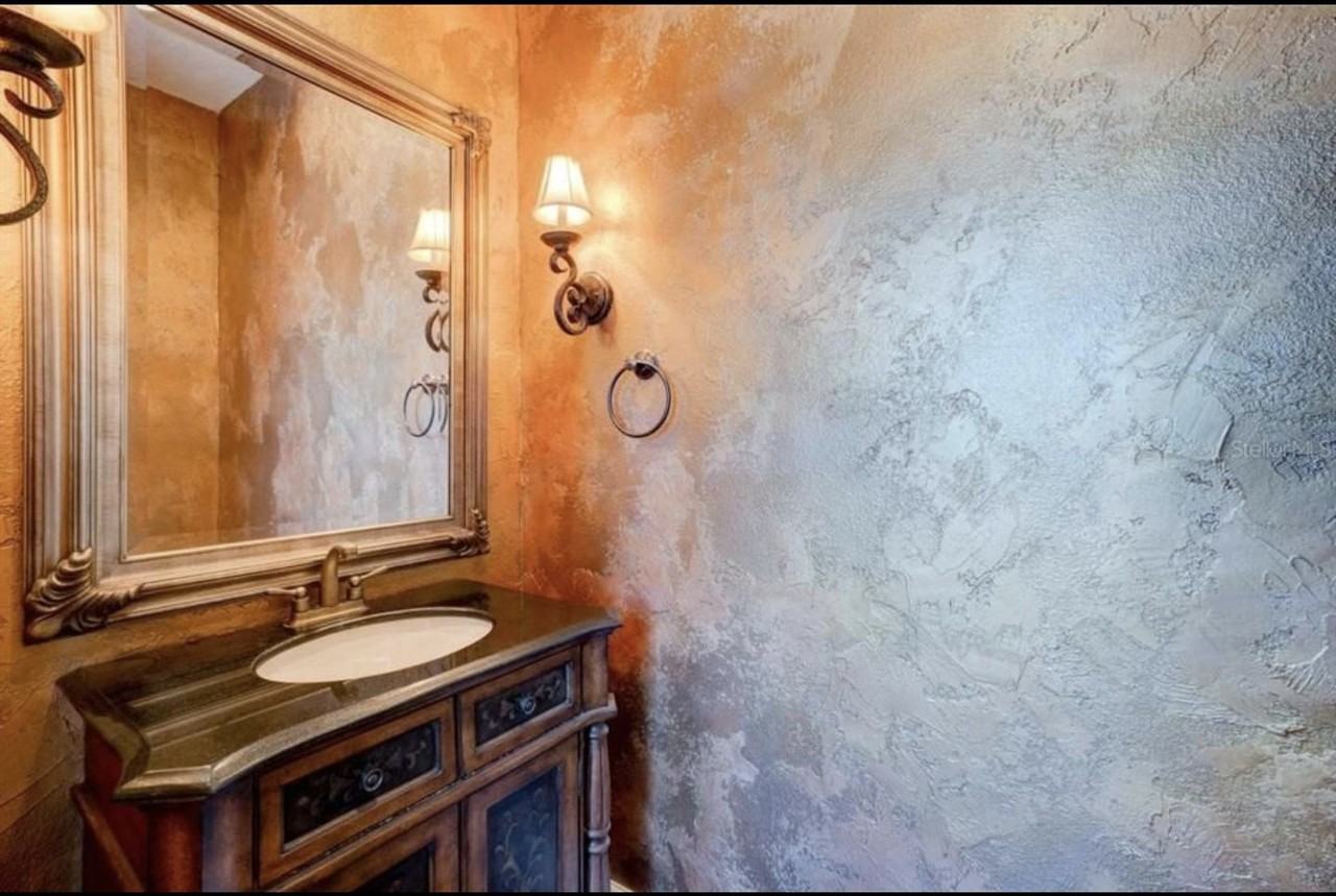 1443 Harmon Ave #1OF3ROOMS - Photo 3 of 39