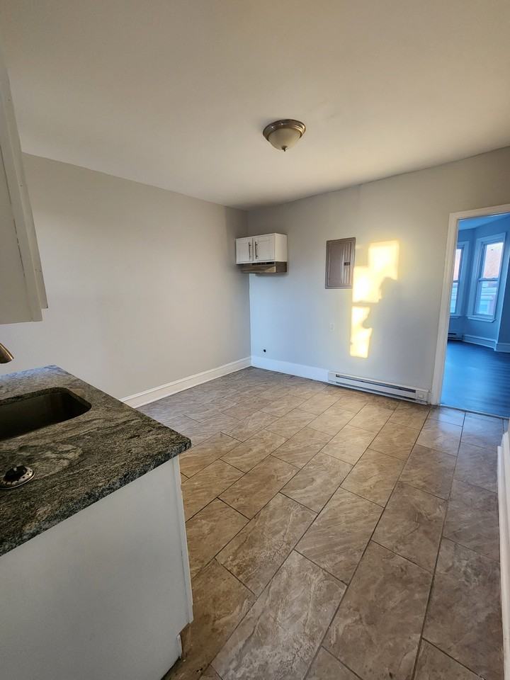 1238 N 55th St #3 - Photo 7 of 9