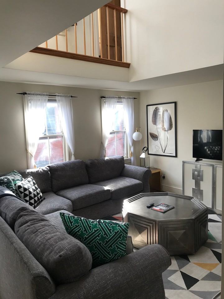 20 Ellwood St #2 - Photo 3 of 36