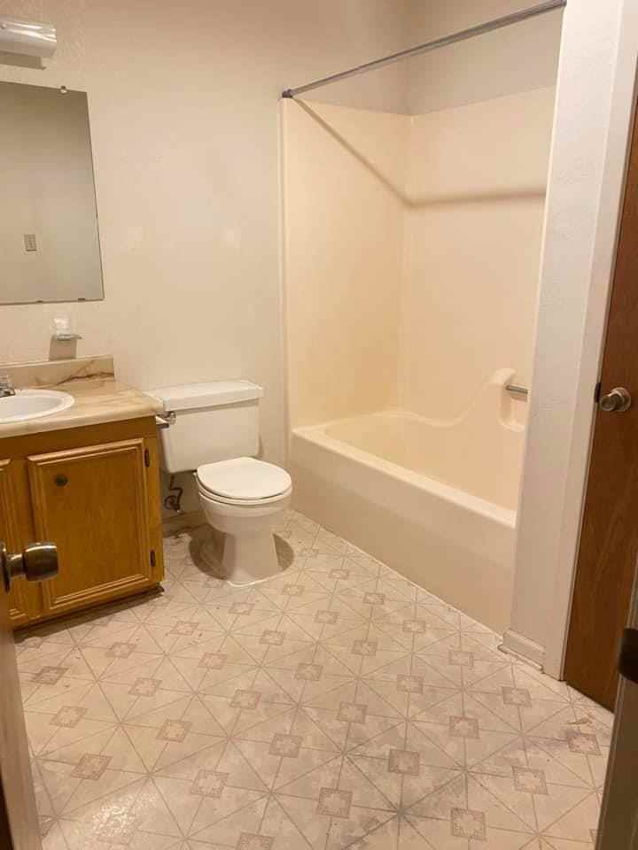 1215 Port Arthur Ter #1 - Photo 6 of 8