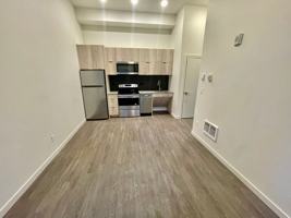 featured image of 1525 N Webster St