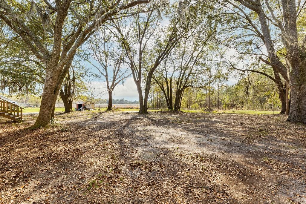 108 Sherwood Ct #1 - Photo 2 of 10