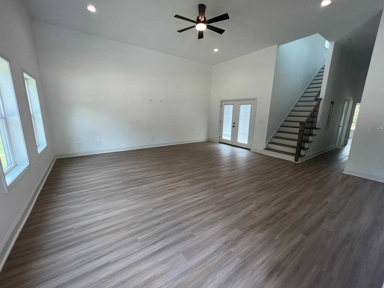 280 S Dublin St - Photo 5 of 15