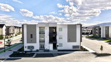 featured image of 1125 W 250 S #107