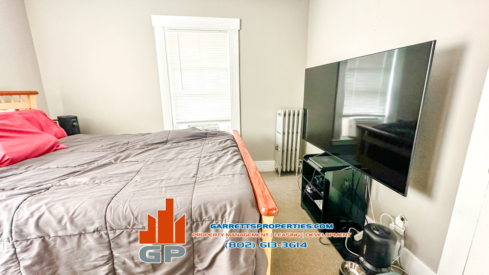 92 Maple Ave #2 - Photo 2 of 18