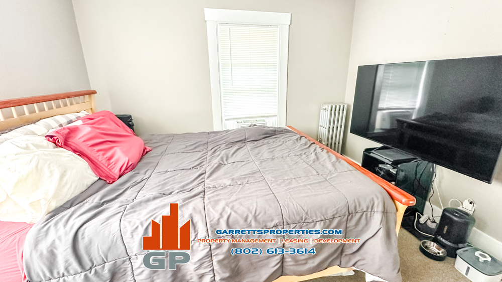 92 Maple Ave #2 - Photo 6 of 18