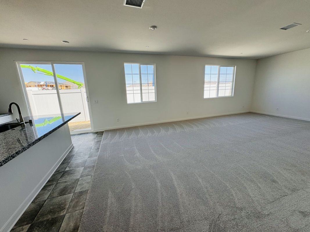 29182 Venice Pl - Photo 3 of 26