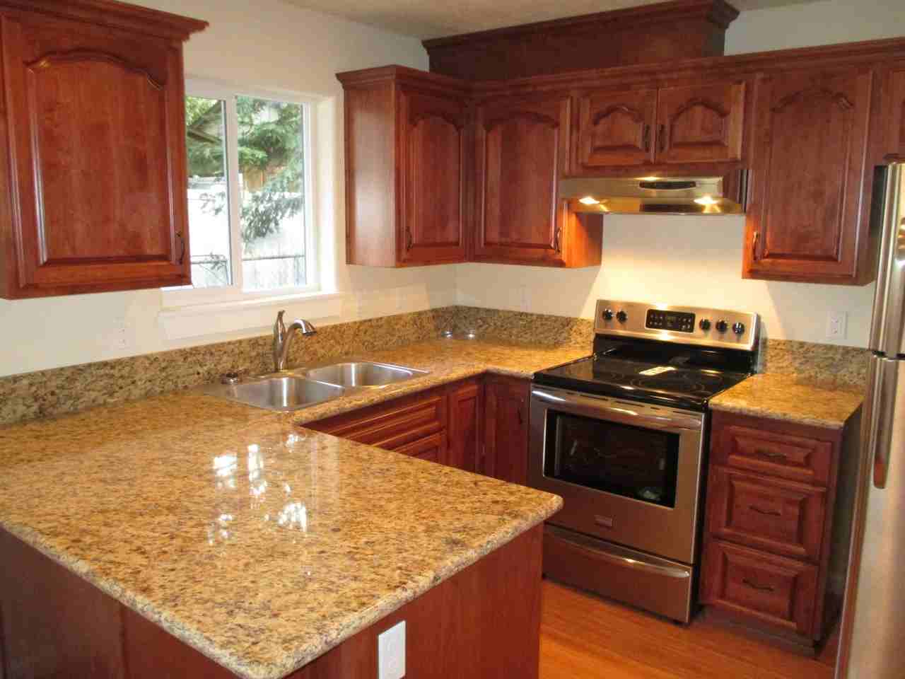 r428 - Photo 3 of 16