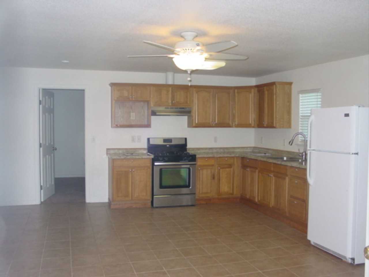 2261 Rockville Road - Photo 3 of 5