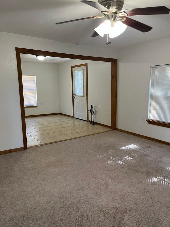 6018 County Road 1570 - Photo 2 of 15