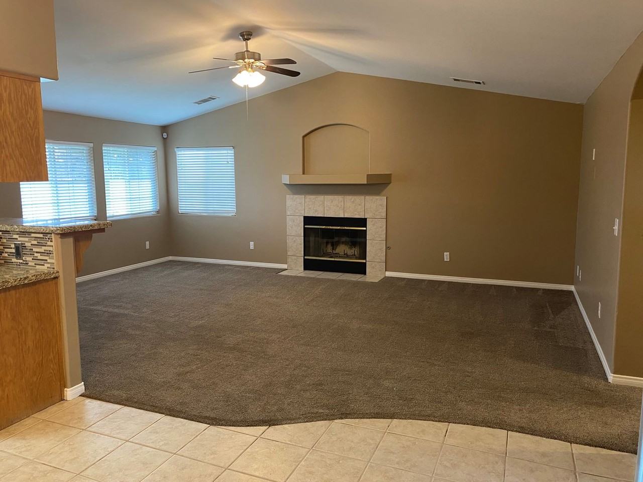 6440 Abby Rose Ave - Photo 2 of 10