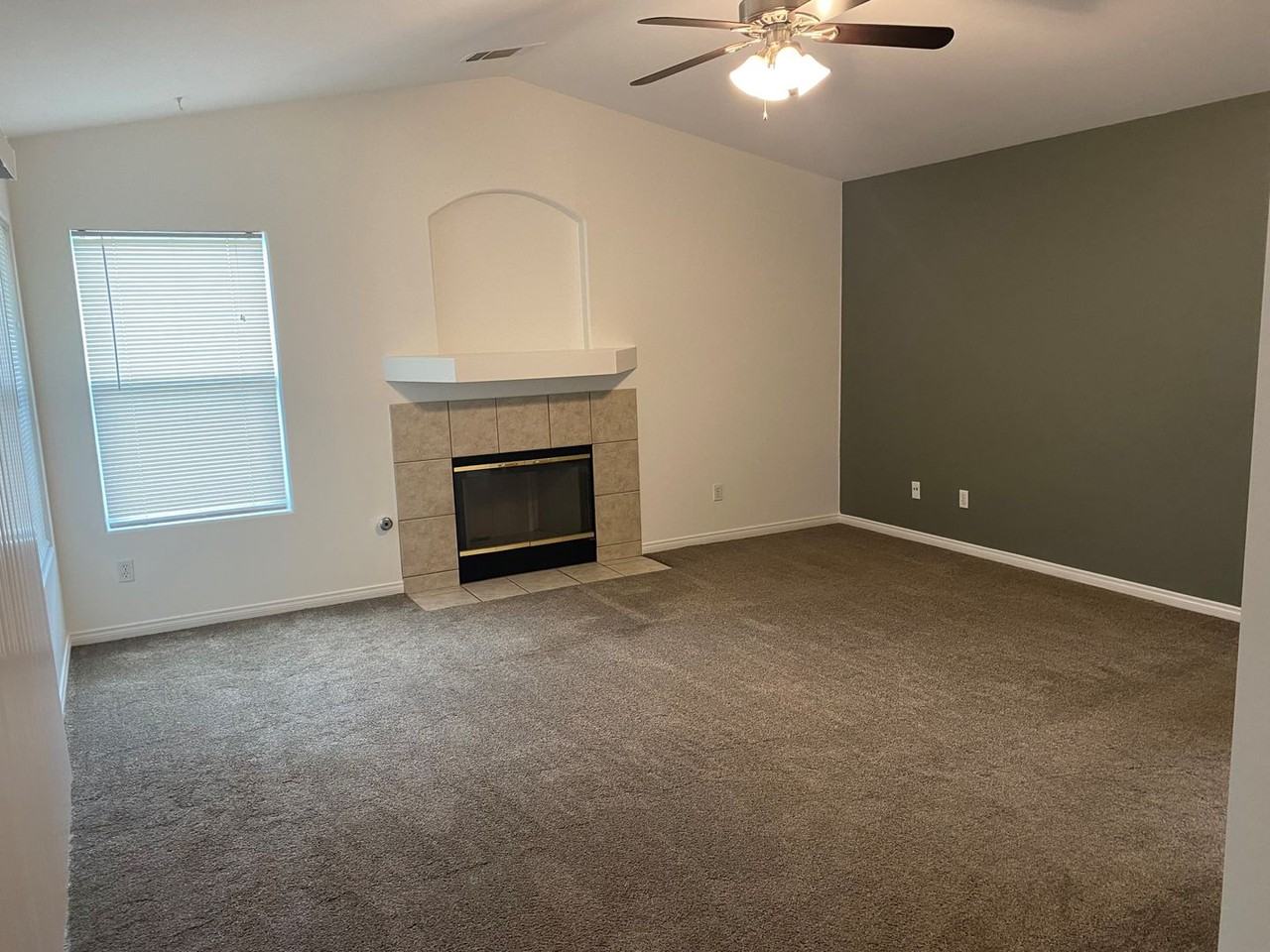 6440 Abby Rose Ave - Photo 5 of 10