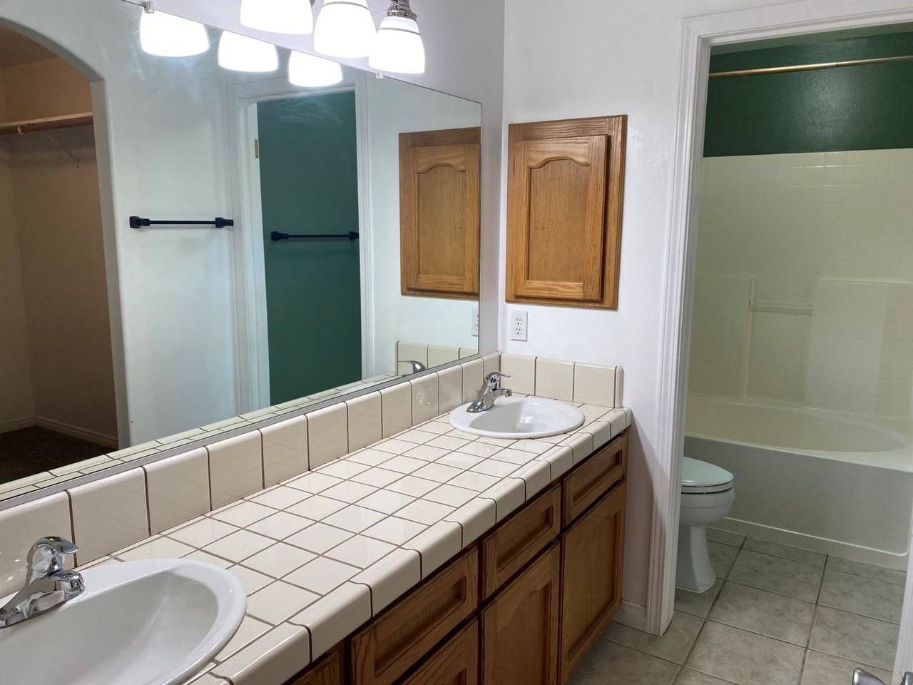 6440 Abby Rose Ave - Photo 6 of 10