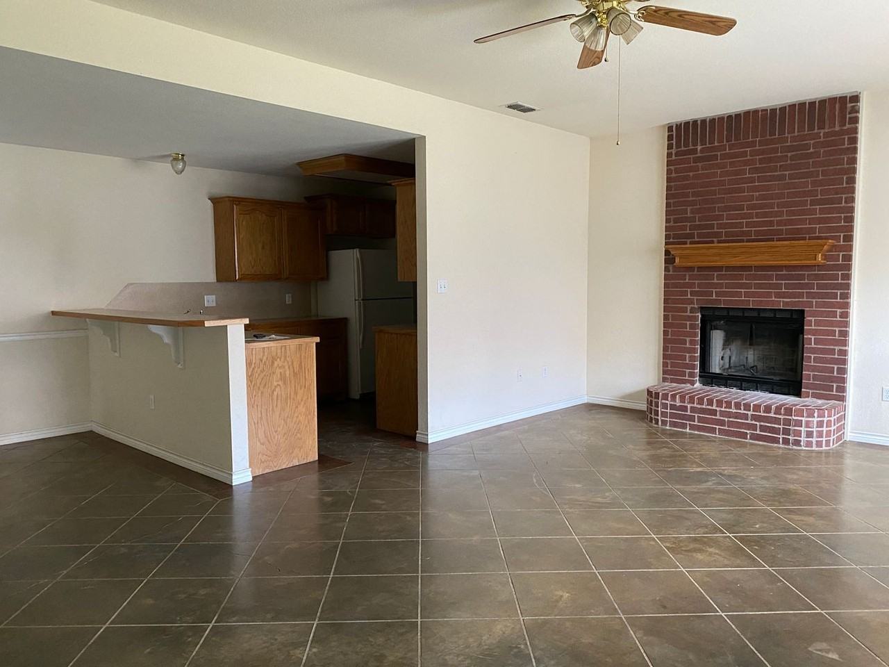 2451 Patriot Commons Rd - Photo 2 of 20