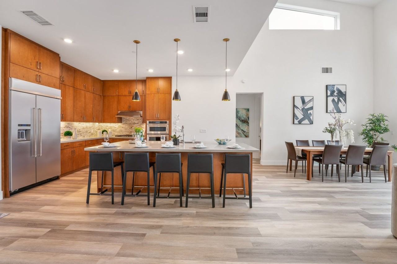 2358 Velocity Cmn #306 - Photo 6 of 37