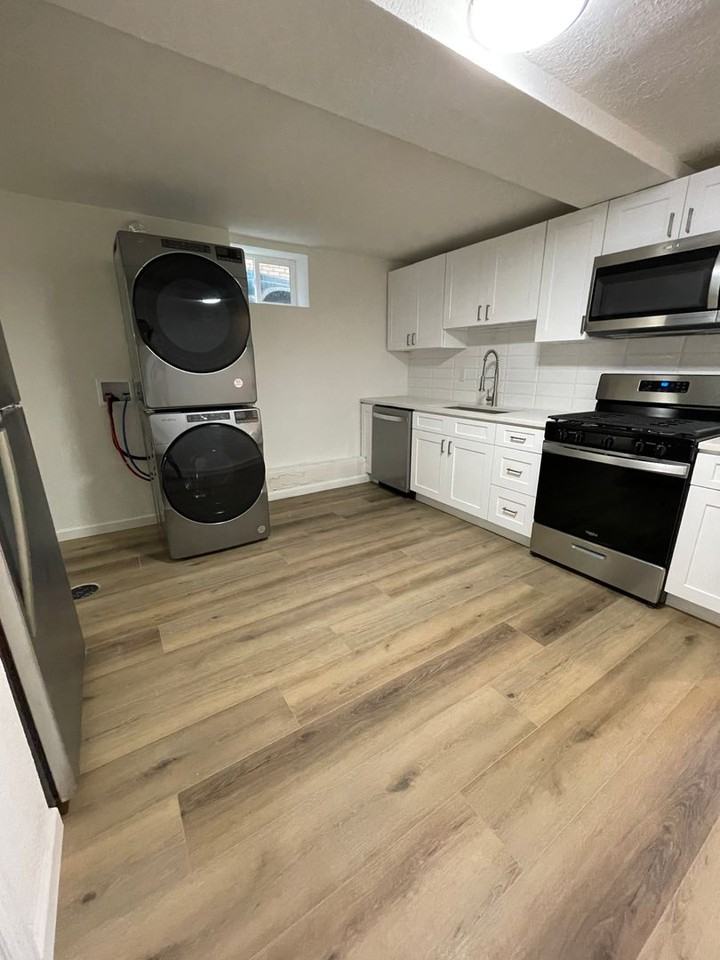 1609-1611 Hooker Street - Photo 7 of 32