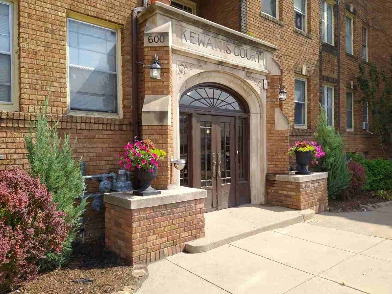 Kewanis Court Apartments - Photo 7 of 13