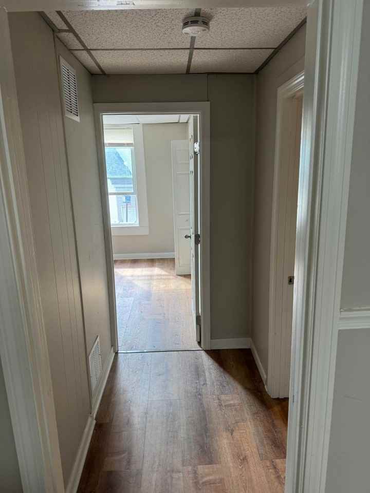 165 Millbury St - Photo 2 of 11