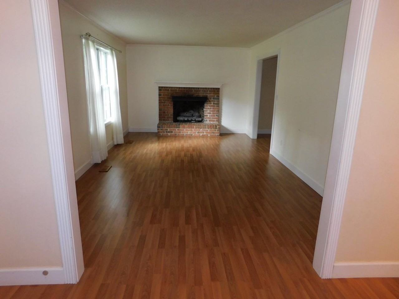 2209 Mourning Dove Ln - Photo 2 of 19