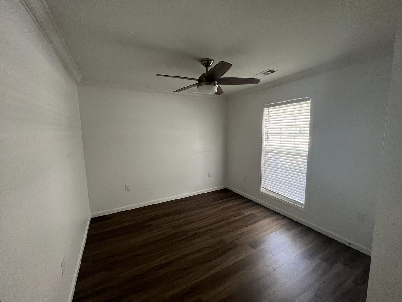 4710 Antosh Cir #4 - Photo 5 of 11