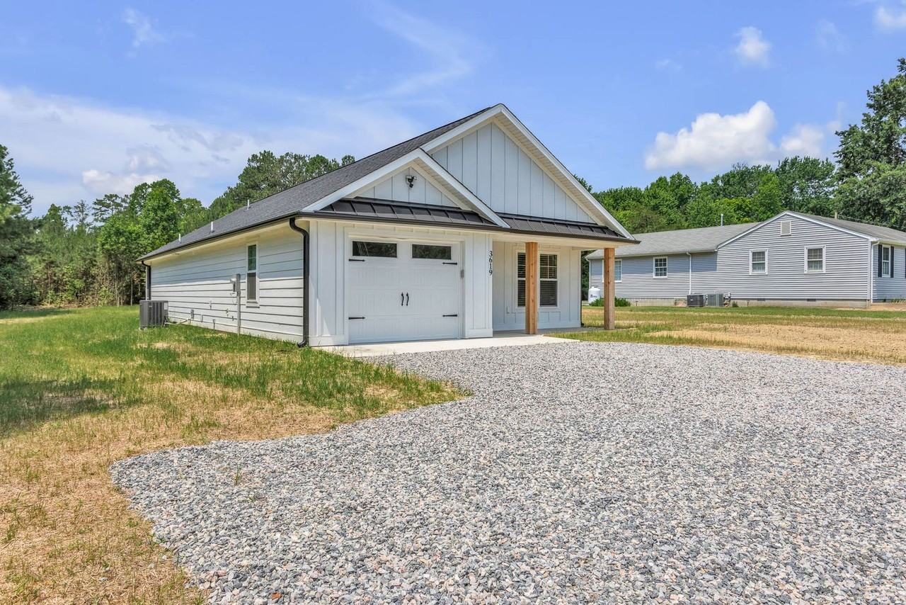 3619 Tavern Rd - Photo 3 of 30