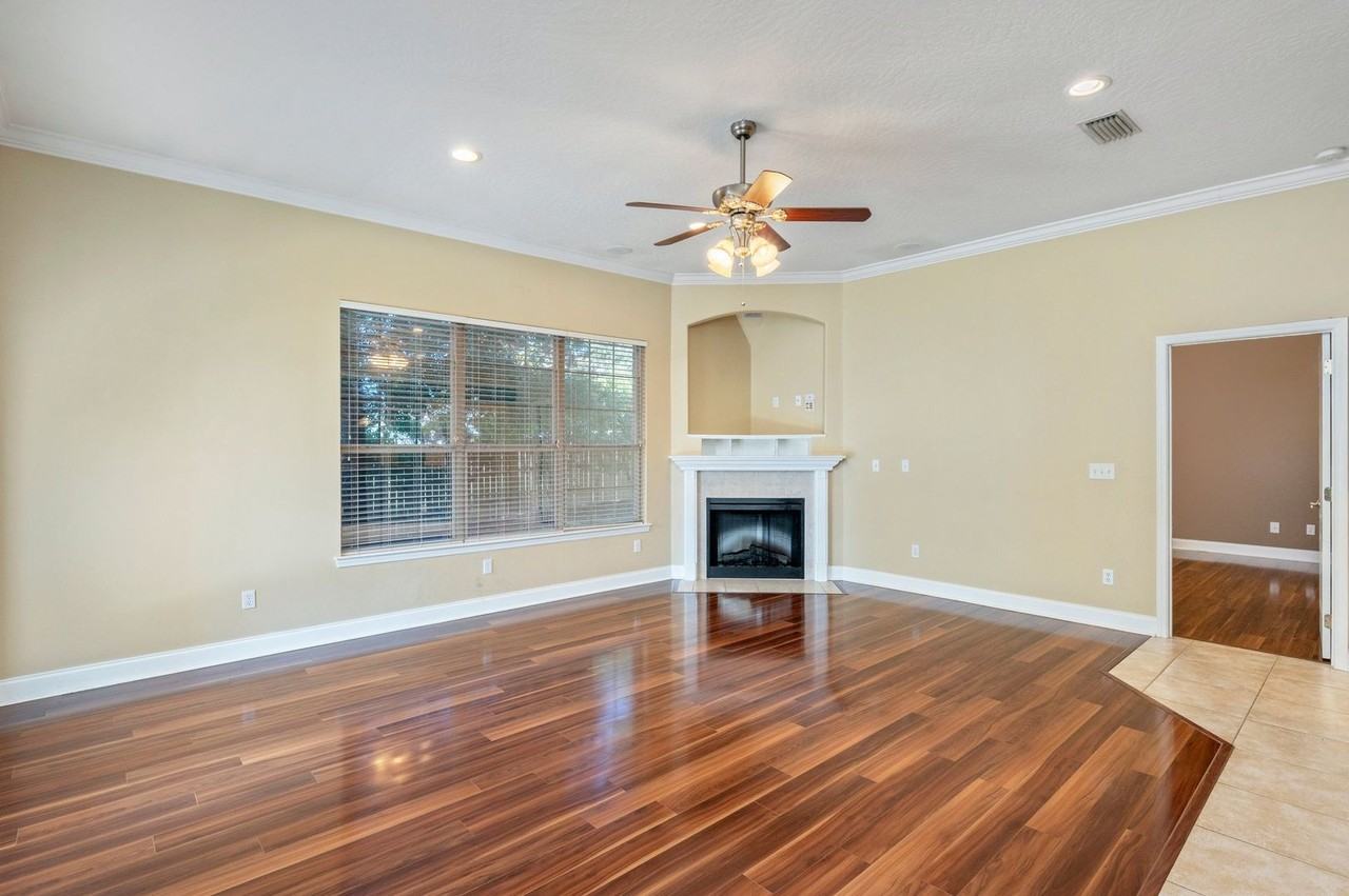 203 Eleases Xing - Photo 6 of 32