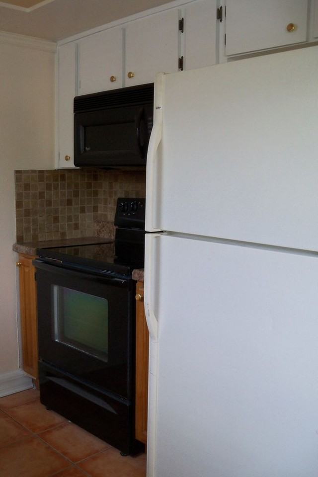 15738 Villa Dr - Photo 5 of 12