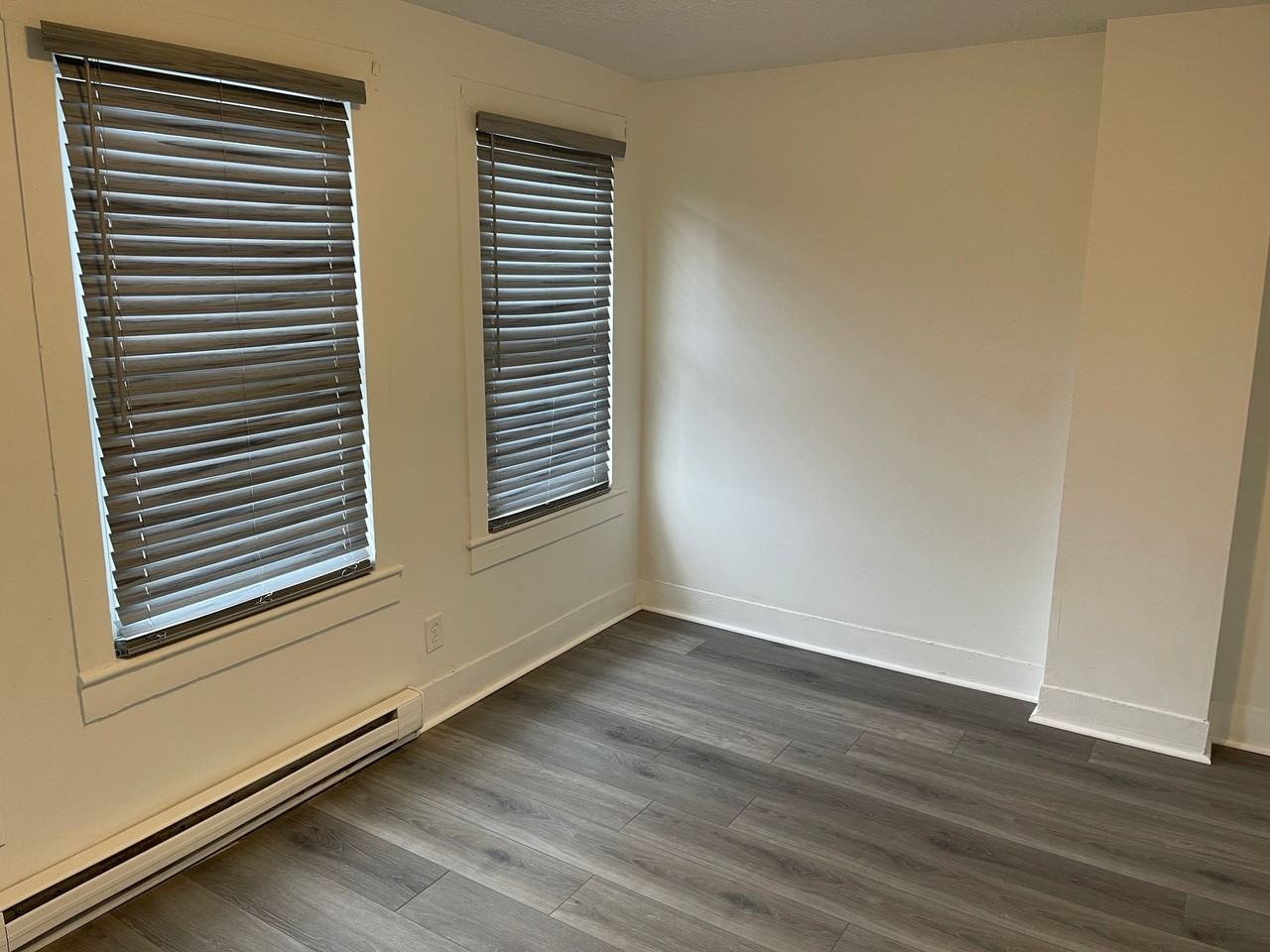 262 Main St - Photo 3 of 14