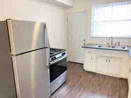 featured image of 5844 Condon Ave