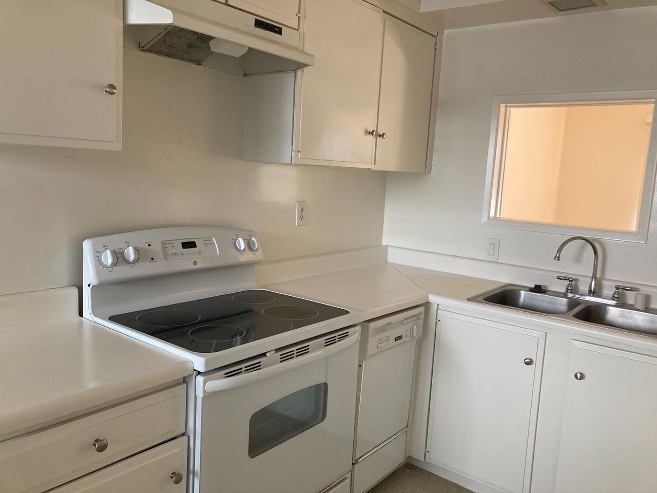 Rolling Hills Gardens REC - Photo 4 of 9