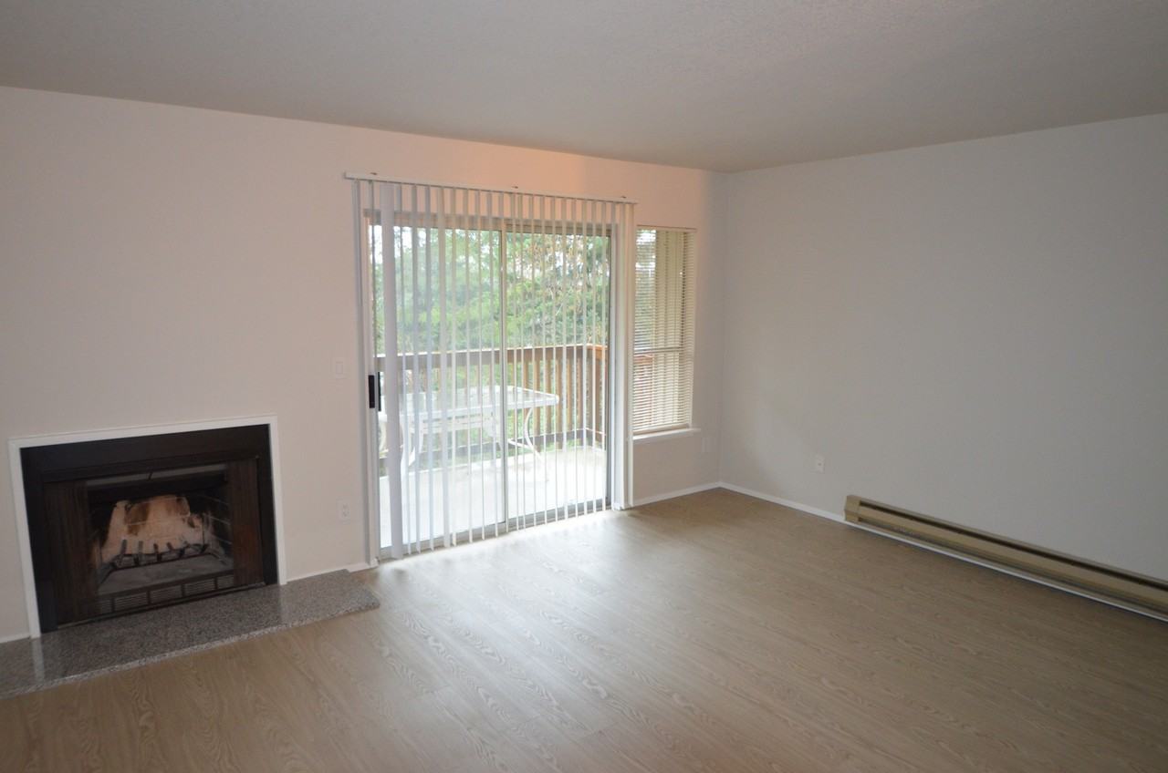 500 N National Ave #39 - Photo 2 of 6