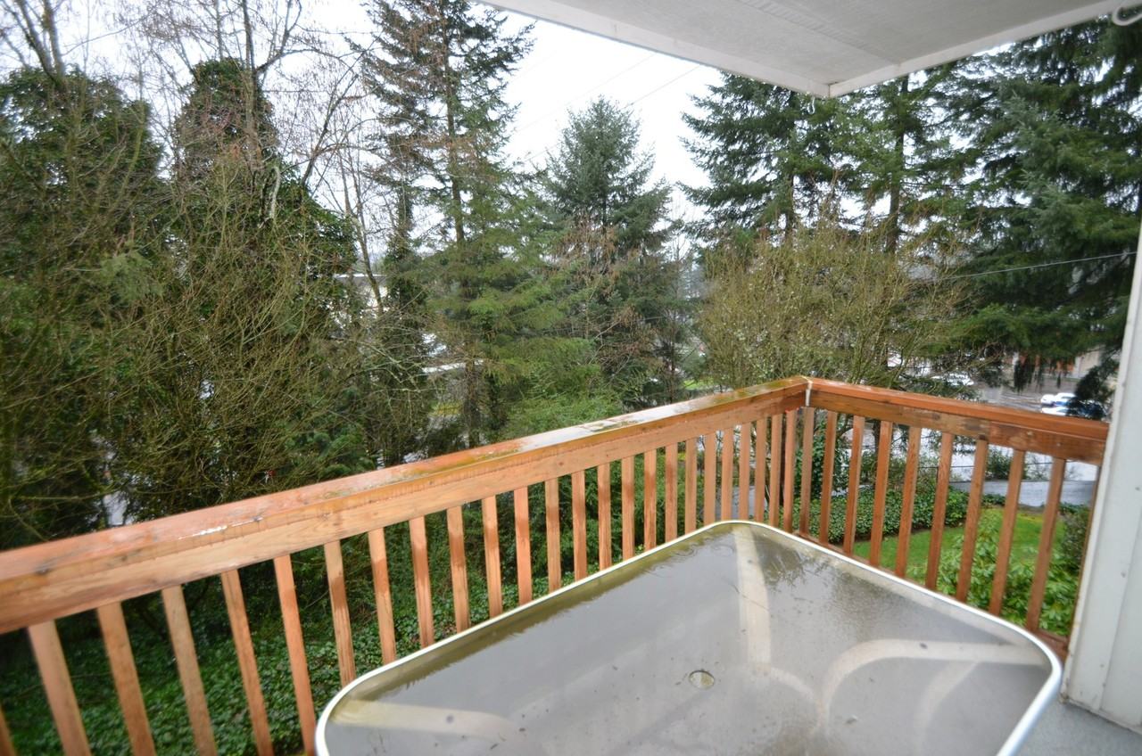 500 N National Ave #39 - Photo 5 of 6