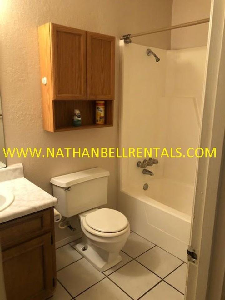 2560 Culbertson St - Photo 2 of 11