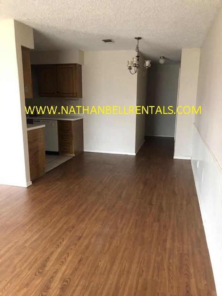 2560 Culbertson St - Photo 5 of 11