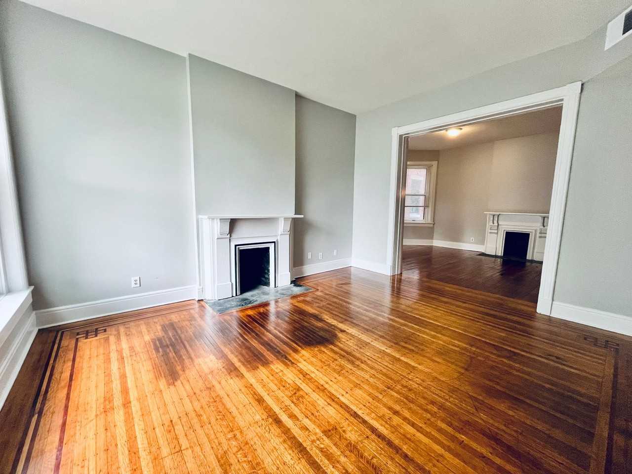 938 S. 6th - Photo 2 of 22