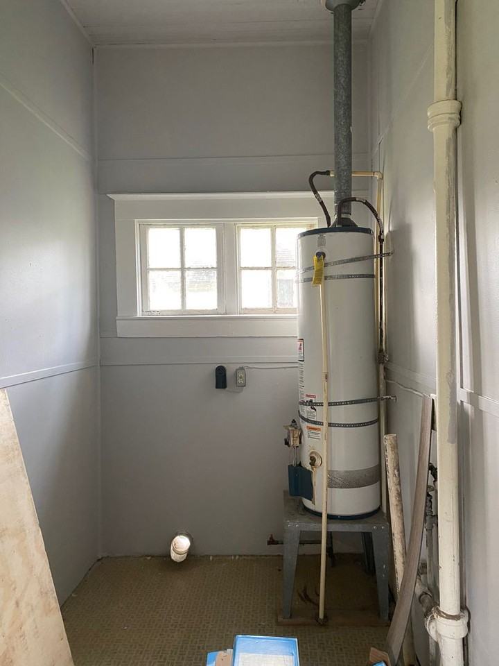 4475 Ector St - Photo 3 of 10