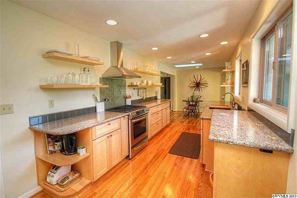 3345 Sw Long Ave - Photo 2 of 21