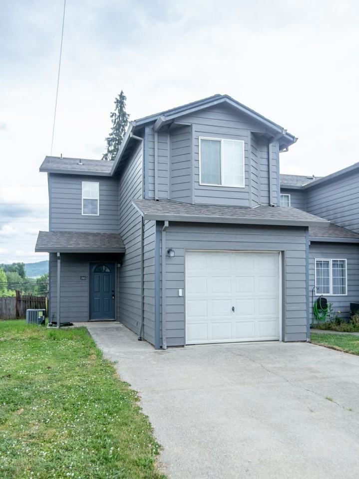 203 3rd Street - Photo 2 of 17