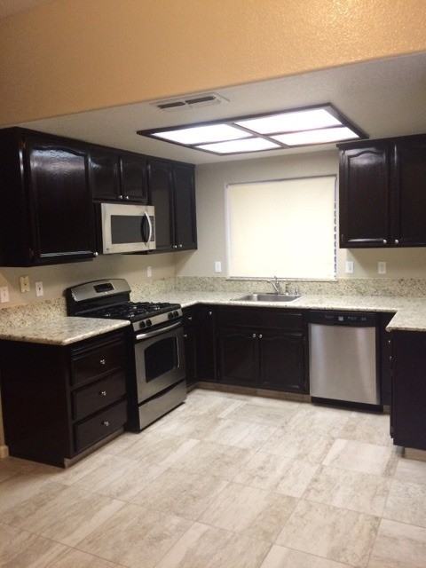 5724 Mist Ct - Photo 5 of 25