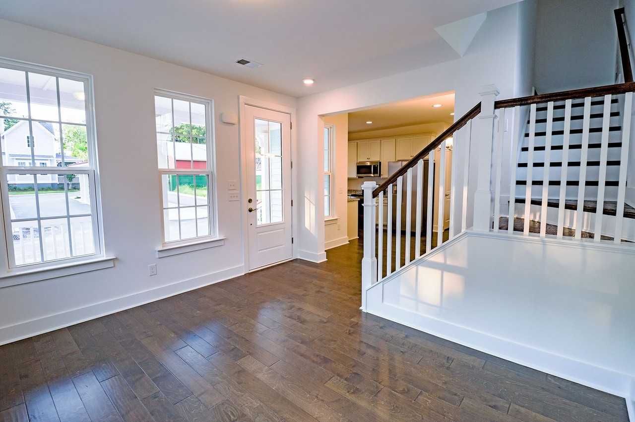 515 Spring St - Photo 7 of 22